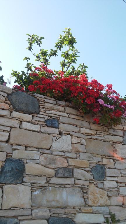 Blue Cottage Apsiou Buitenkant foto